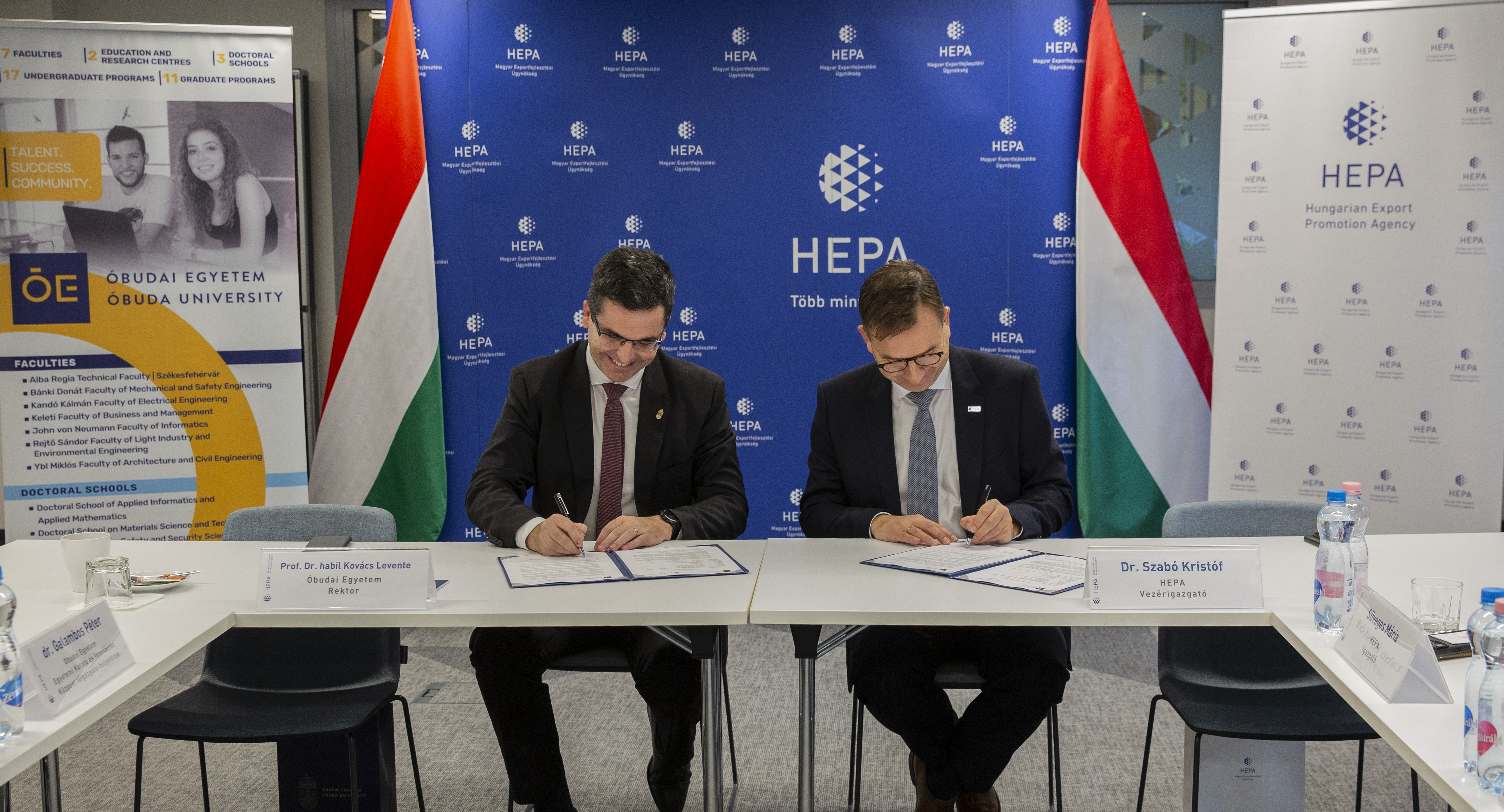 Együttműködési megállapodást kötött az Óbudai Egyetem és a HEPA